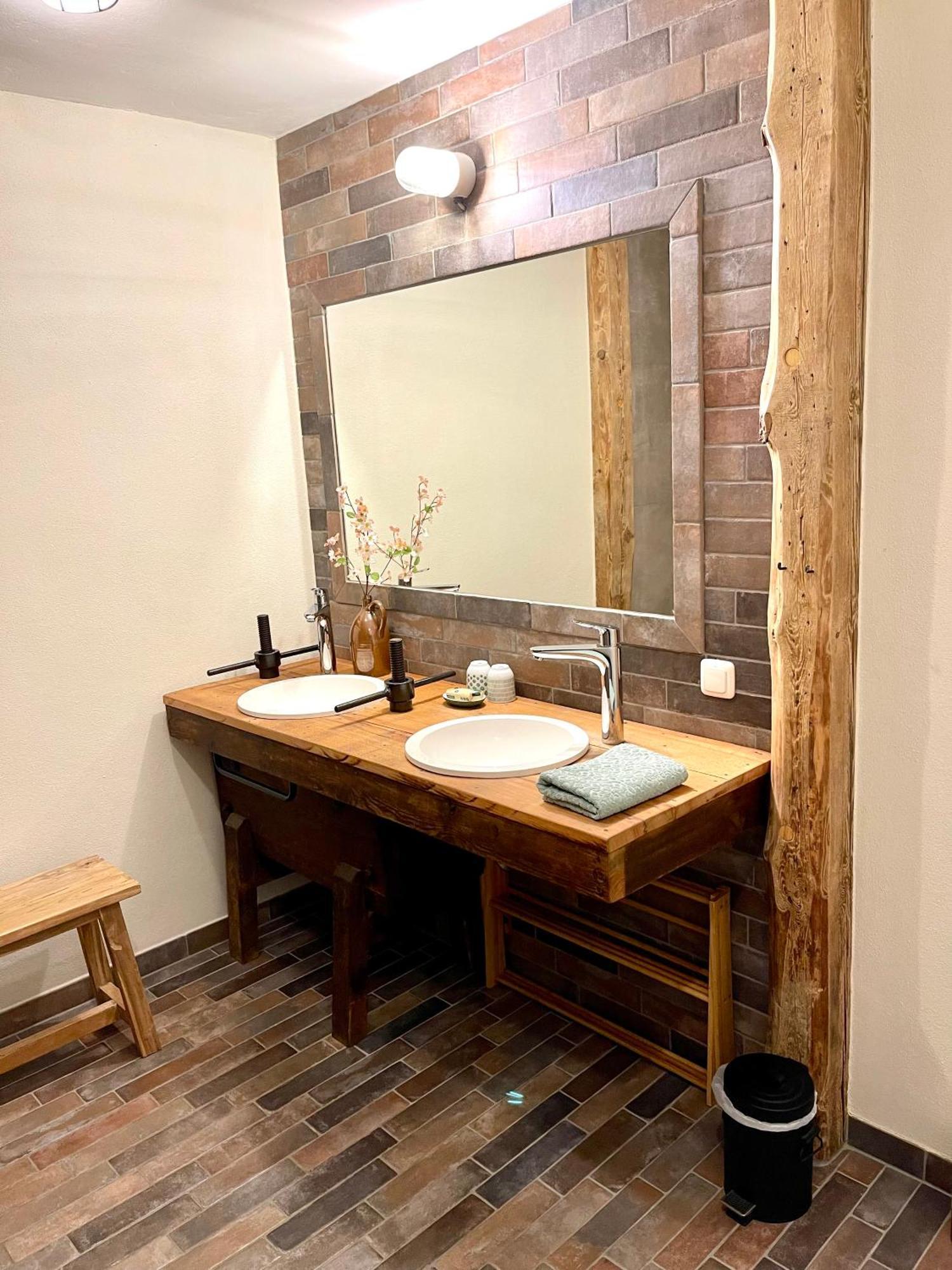 Igelnest Grossthiemig Apartment Ngoại thất bức ảnh