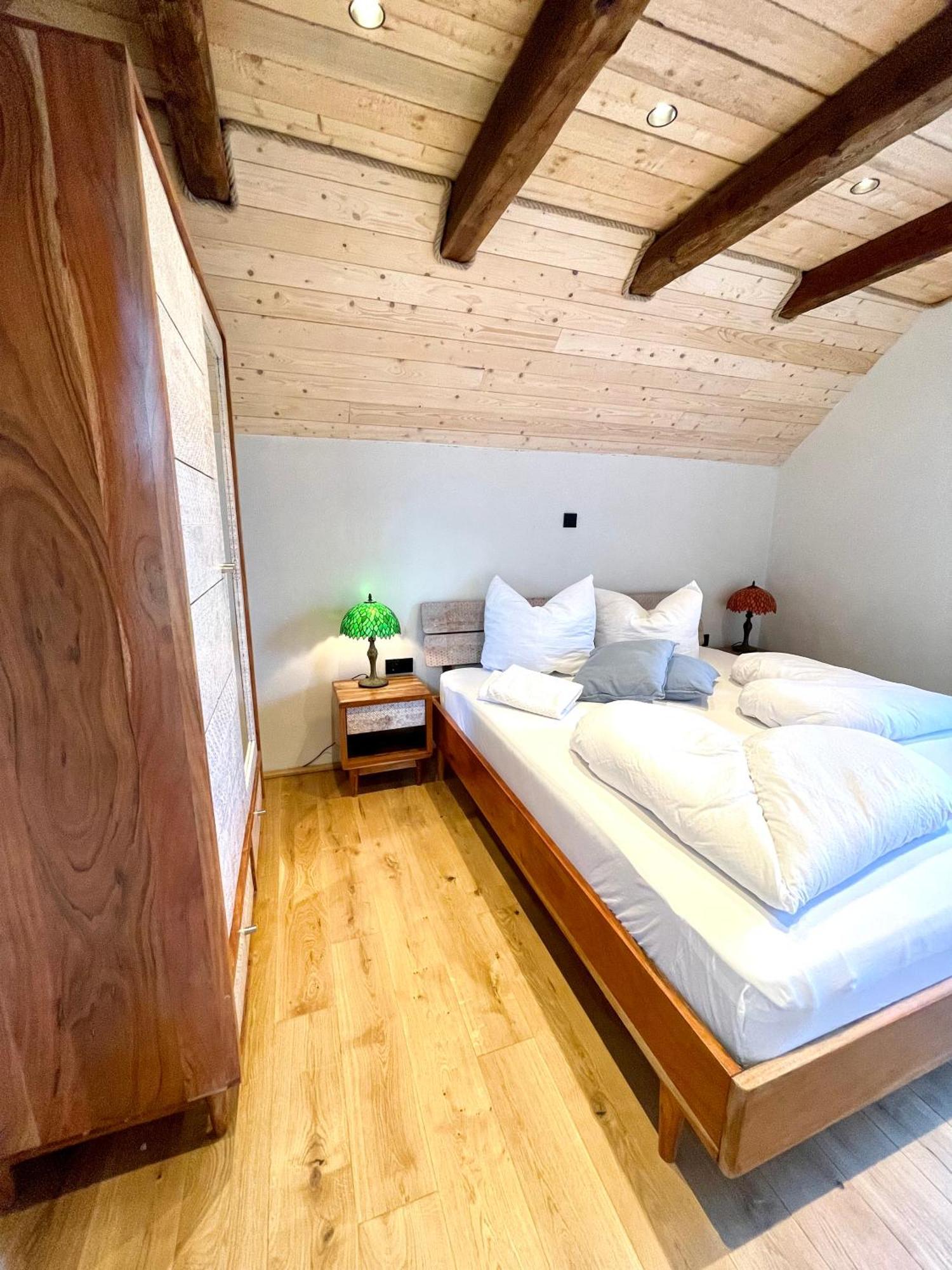 Igelnest Grossthiemig Apartment Ngoại thất bức ảnh